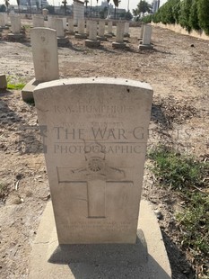 BAGHDAD (NORTH GATE) WAR CEMETERY - HUMPHRIES, RAYMOND WINSTON